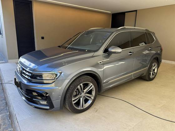 VOLKSWAGEN TIGUAN 2.0 350 TSI GASOLINA ALLSPACE R-LINE 4MOTION DSG VOLKSWAGEN TIGUAN 2.0 350 TSI GASOLINA ALLSPACE R-LINE 4MOTION DSG